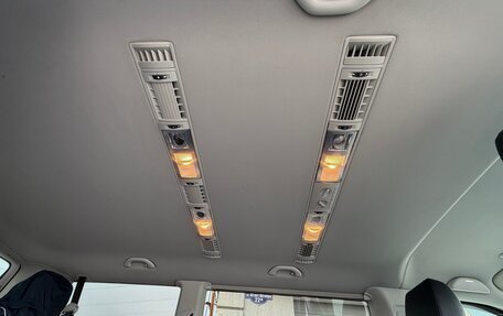 Volkswagen Caravelle T6 рестайлинг, 2015 год, 2 470 000 рублей, 12 фотография