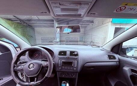 Volkswagen Polo VI (EU Market), 2018 год, 700 000 рублей, 9 фотография
