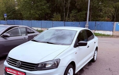 Volkswagen Polo VI (EU Market), 2018 год, 700 000 рублей, 18 фотография