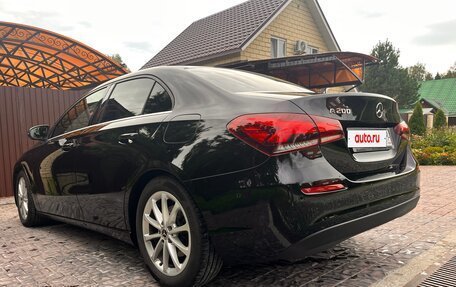 Mercedes-Benz A-Класс, 2020 год, 2 300 000 рублей, 34 фотография