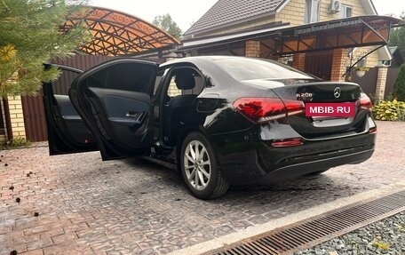 Mercedes-Benz A-Класс, 2020 год, 2 300 000 рублей, 27 фотография