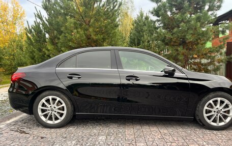 Mercedes-Benz A-Класс, 2020 год, 2 300 000 рублей, 37 фотография