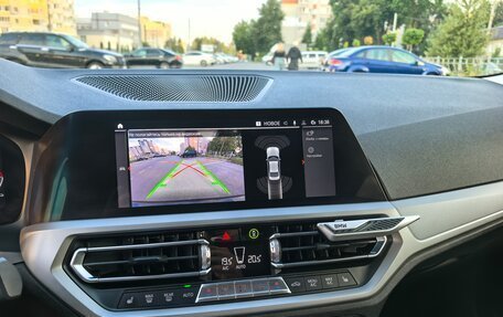 BMW 3 серия, 2019 год, 3 400 000 рублей, 19 фотография