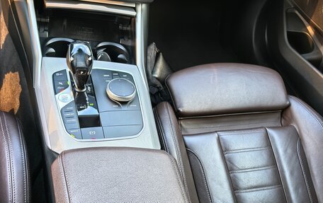 BMW 3 серия, 2019 год, 3 400 000 рублей, 17 фотография