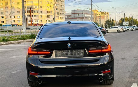 BMW 3 серия, 2019 год, 3 400 000 рублей, 14 фотография