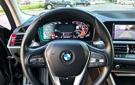 BMW 3 серия, 2019 год, 3 400 000 рублей, 18 фотография