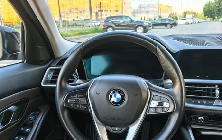 BMW 3 серия, 2019 год, 3 400 000 рублей, 27 фотография