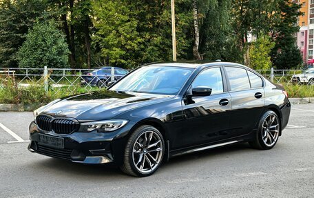 BMW 3 серия, 2019 год, 3 400 000 рублей, 39 фотография