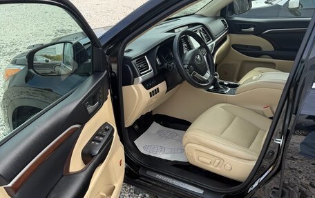 Toyota Highlander III, 2015 год, 3 150 000 рублей, 7 фотография