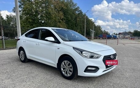 Hyundai Solaris II рестайлинг, 2017 год, 1 350 000 рублей, 7 фотография