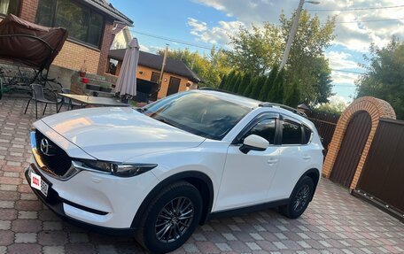 Mazda CX-5 II, 2019 год, 2 400 000 рублей, 2 фотография