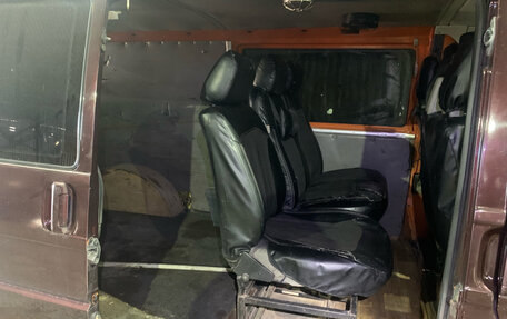 Volkswagen Transporter T4, 2002 год, 650 000 рублей, 4 фотография