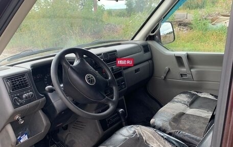Volkswagen Transporter T4, 2002 год, 650 000 рублей, 2 фотография