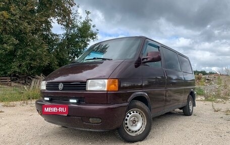 Volkswagen Transporter T4, 2002 год, 650 000 рублей, 3 фотография
