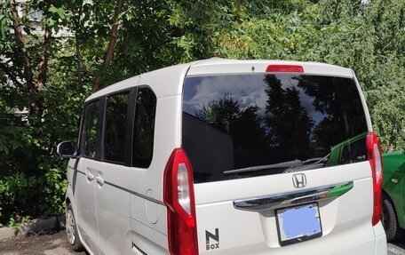 Honda N-BOX II, 2022 год, 1 350 000 рублей, 3 фотография