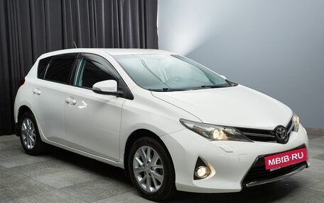 Toyota Auris II, 2014 год, 1 077 000 рублей, 3 фотография