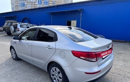 KIA Rio III рестайлинг, 2016 год, 1 050 000 рублей, 6 фотография