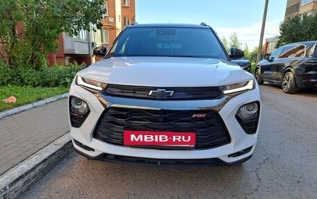 Chevrolet TrailBlazer, 2022 год, 2 899 000 рублей, 6 фотография