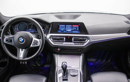 BMW 3 серия, 2019 год, 3 885 000 рублей, 13 фотография