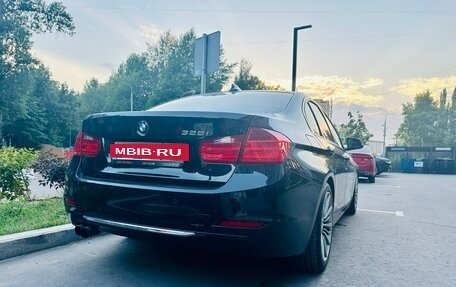 BMW 3 серия, 2012 год, 1 850 000 рублей, 14 фотография