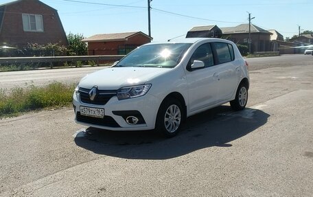 Renault Sandero II рестайлинг, 2018 год, 950 000 рублей, 5 фотография