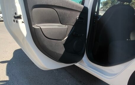 Renault Sandero II рестайлинг, 2018 год, 950 000 рублей, 12 фотография