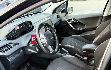 Peugeot 208 II, 2013 год, 650 000 рублей, 5 фотография