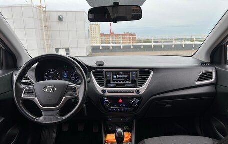 Hyundai Solaris II рестайлинг, 2017 год, 1 147 000 рублей, 14 фотография