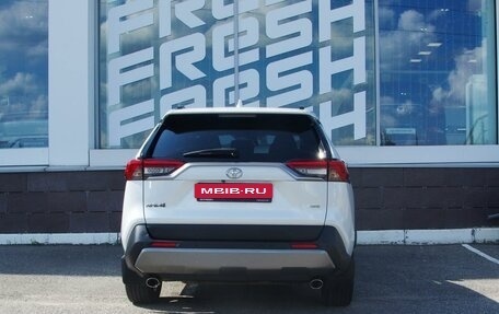 Toyota RAV4, 2021 год, 3 099 999 рублей, 4 фотография