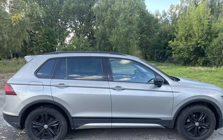 Volkswagen Tiguan II, 2019 год, 1 900 000 рублей, 6 фотография
