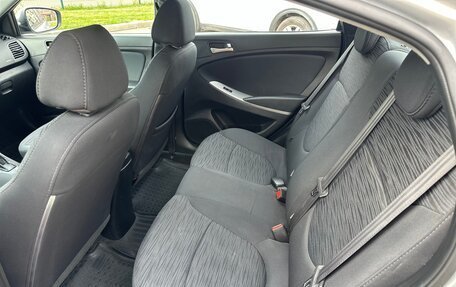 Hyundai Solaris II рестайлинг, 2015 год, 810 000 рублей, 8 фотография