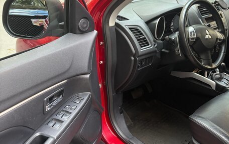 Mitsubishi ASX I рестайлинг, 2010 год, 800 000 рублей, 10 фотография