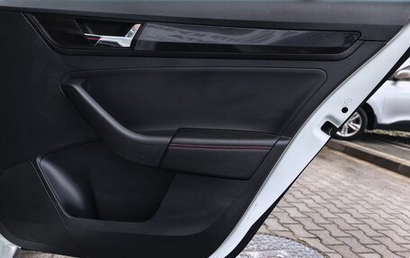 Skoda Rapid I, 2017 год, 1 699 000 рублей, 14 фотография