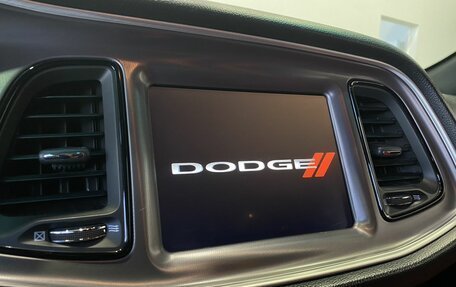 Dodge Challenger III рестайлинг 2, 2019 год, 3 979 900 рублей, 21 фотография