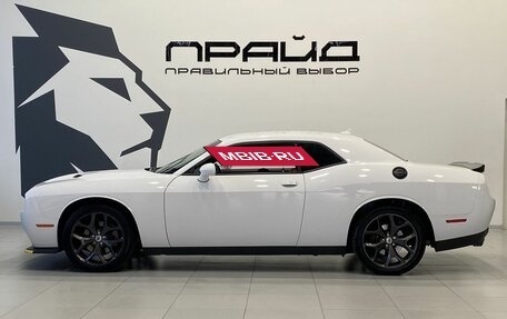 Dodge Challenger III рестайлинг 2, 2019 год, 3 979 900 рублей, 8 фотография