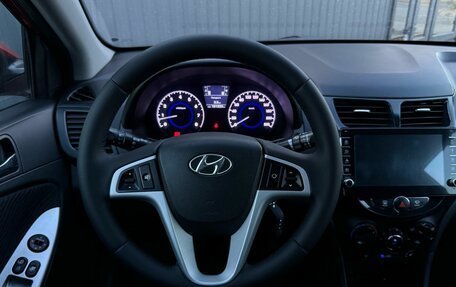 Hyundai Solaris II рестайлинг, 2011 год, 699 000 рублей, 11 фотография