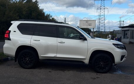 Toyota Land Cruiser Prado 150 рестайлинг 2, 2022 год, 5 700 000 рублей, 4 фотография