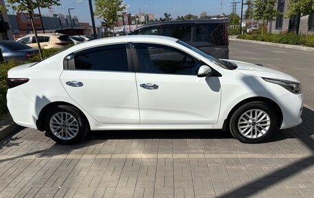 KIA Rio IV, 2017 год, 1 350 000 рублей, 4 фотография