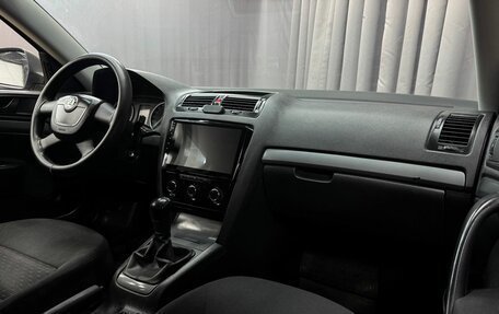 Skoda Octavia, 2011 год, 669 777 рублей, 13 фотография