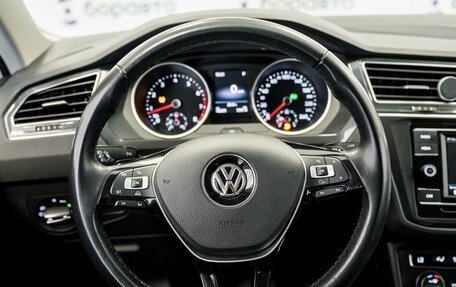 Volkswagen Tiguan II, 2017 год, 2 480 000 рублей, 9 фотография