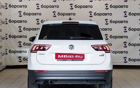 Volkswagen Tiguan II, 2017 год, 2 480 000 рублей, 5 фотография