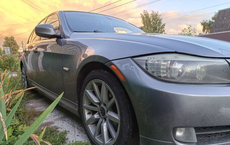 BMW 3 серия, 2009 год, 950 000 рублей, 1 фотография