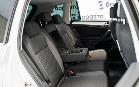 Volkswagen Tiguan II, 2017 год, 2 480 000 рублей, 21 фотография