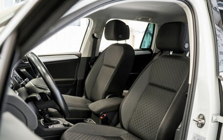 Volkswagen Tiguan II, 2017 год, 2 480 000 рублей, 19 фотография