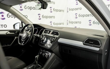 Volkswagen Tiguan II, 2017 год, 2 480 000 рублей, 23 фотография