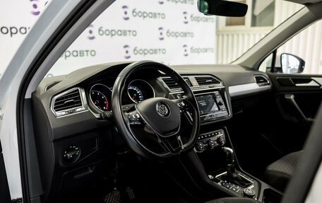 Volkswagen Tiguan II, 2017 год, 2 480 000 рублей, 18 фотография