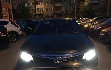 Toyota Camry, 2016 год, 2 000 000 рублей, 5 фотография