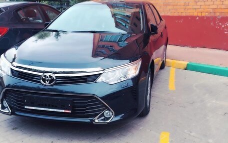 Toyota Camry, 2016 год, 2 000 000 рублей, 14 фотография