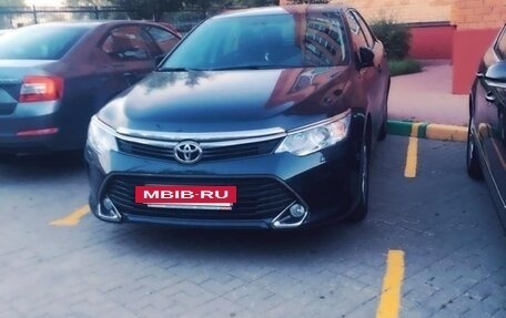 Toyota Camry, 2016 год, 2 000 000 рублей, 11 фотография