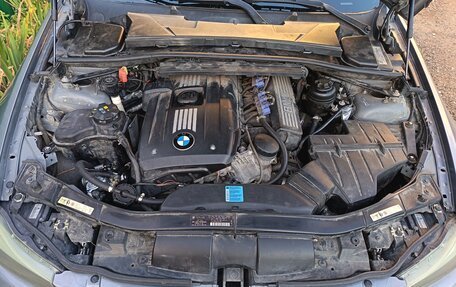 BMW 3 серия, 2009 год, 950 000 рублей, 6 фотография